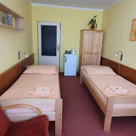 Poprad Отель 3*