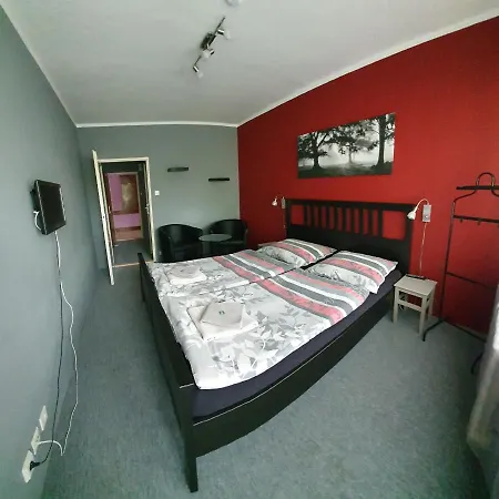 波普拉德酒店 酒店 Ústí nad Orlicí